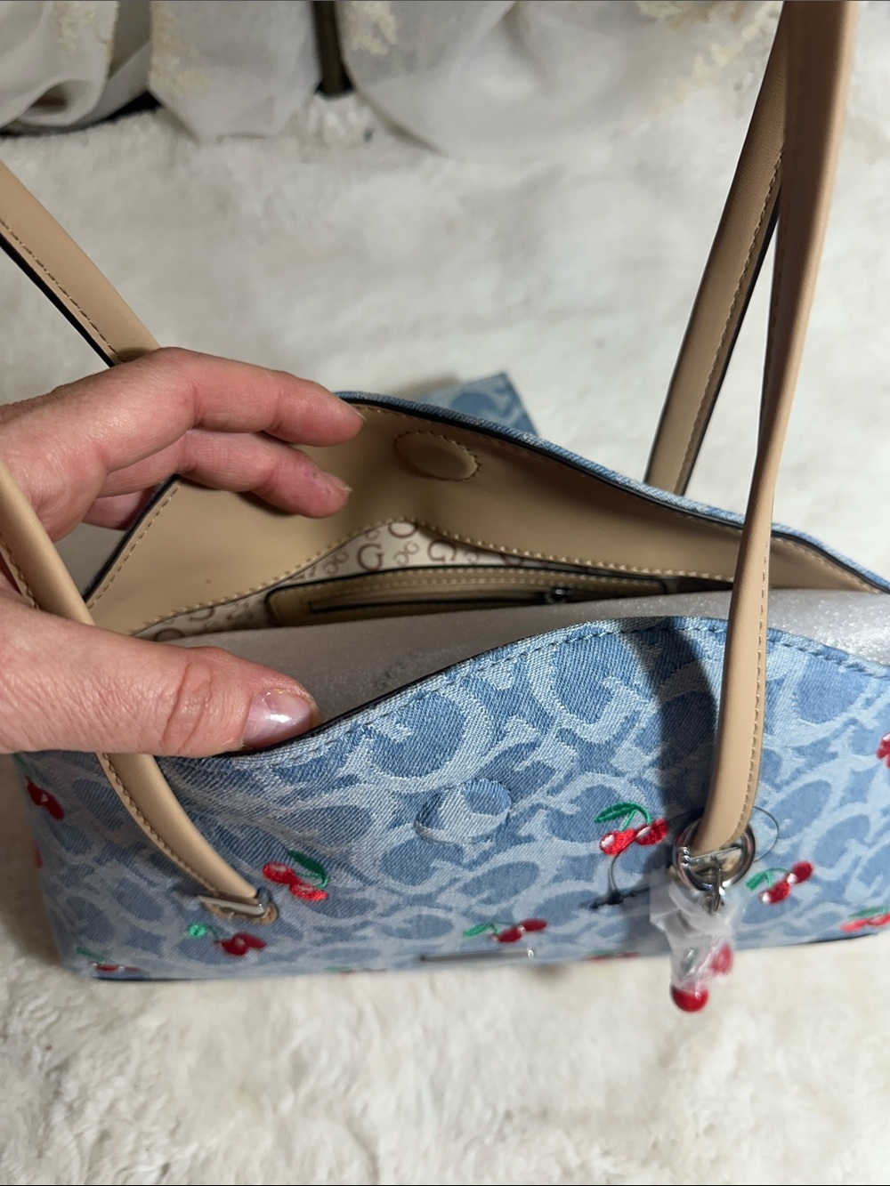 Guess shoulder cherry denim shoulder bag monogram print - Picture 4 of 7